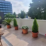 Cozy Flat In Famagosta Area Near Unipol Forum Di Assago דירה מילאנו