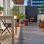 Cozy Flat In Famagosta Area Near The Unipol Forum Di Assago 밀라노