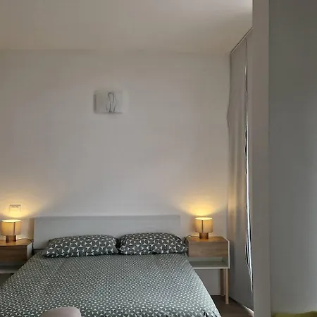 Cozy Flat For Vacation& Business In Famagosta Area *